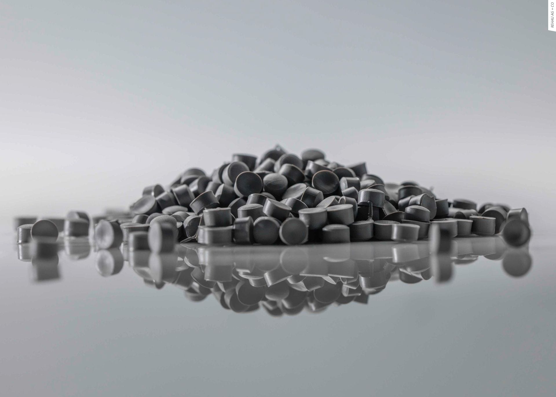 Qué es el PVC Propiedades y para que sirve REHAU