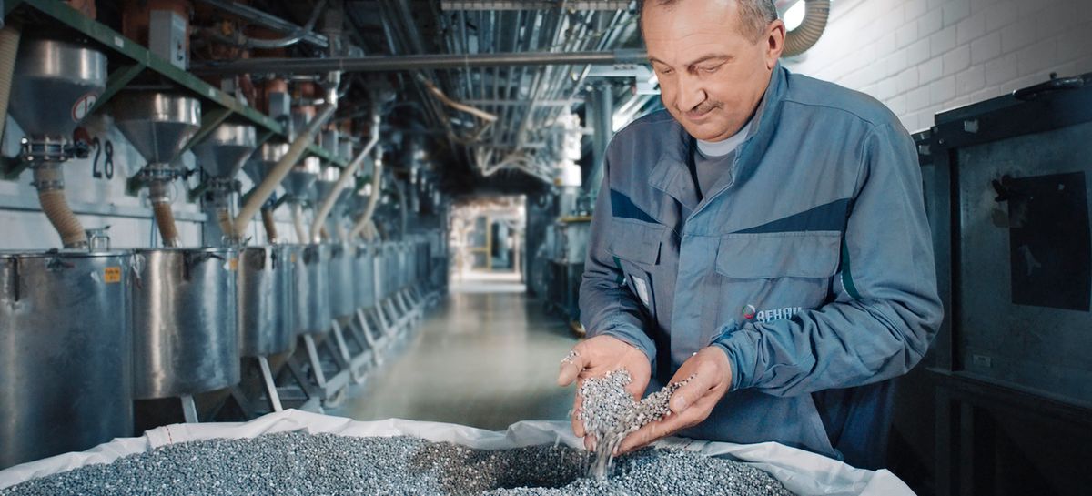 Qué es el PVC Propiedades y para que sirve REHAU