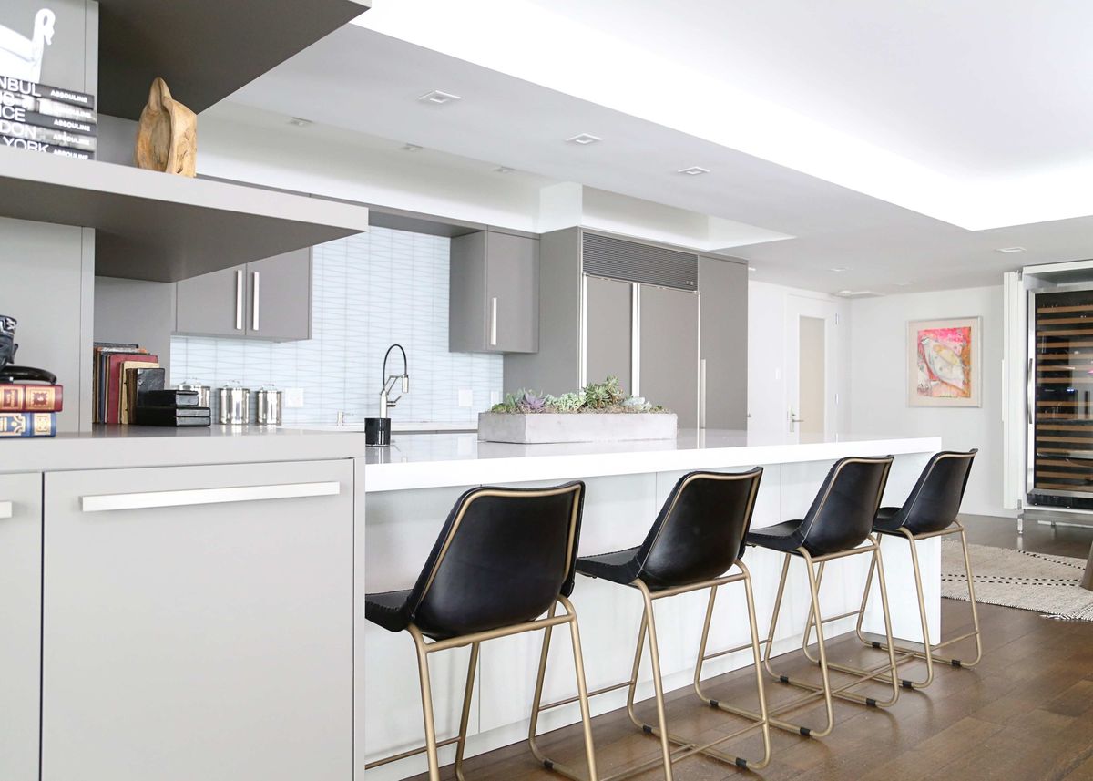 Elite Riverside Condo Millwork & REHAU