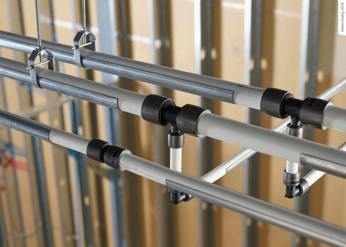 REHAU Launches EVERLOC+ Fitting System for Multifamily & Commercial