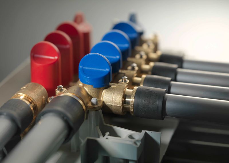 Smart Manifold Plumbing System for RAUTITAN Pipes REHAU